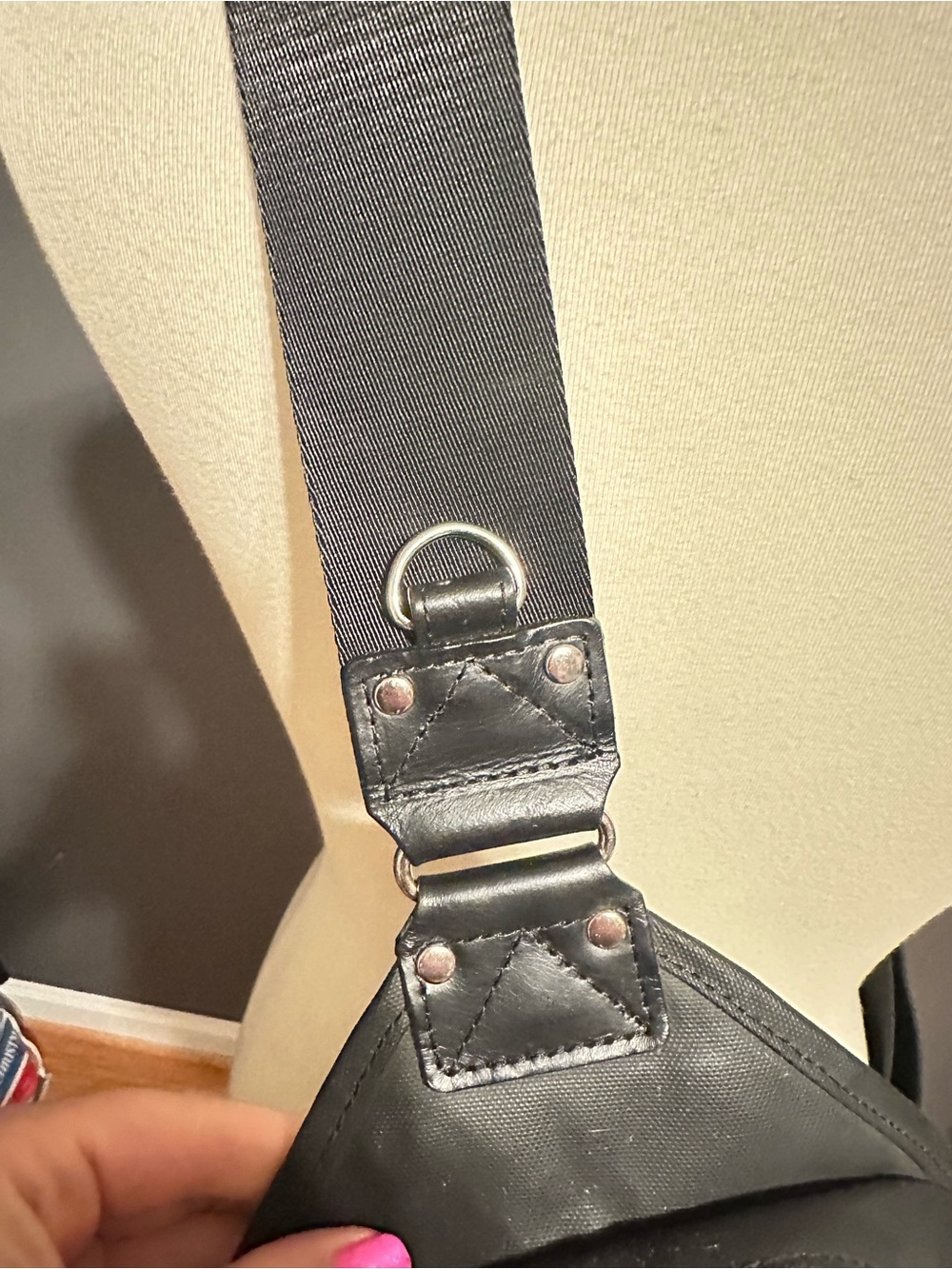 Harvest Label CONNECT Black Sling Backpack Crossbody Bag Osaka Japan - Picture 8 of 10
